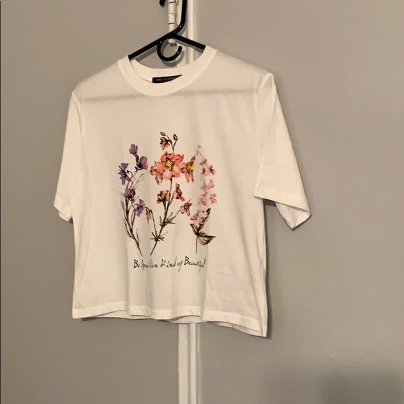 one clothing Tops - NEW Cropped Top